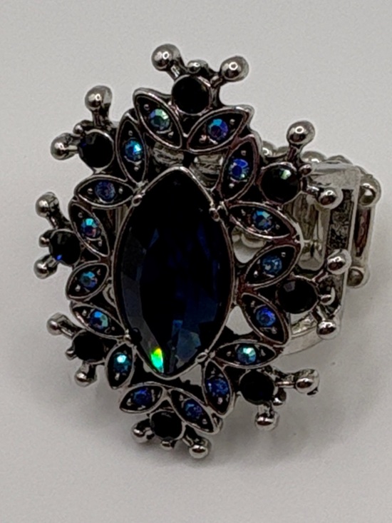 paparazzi Jewelry - paparazzi Navy Marquise Crystal Statement Ring 8-9” Stretch New